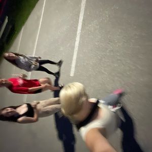 Meet your Posher, Lindsey